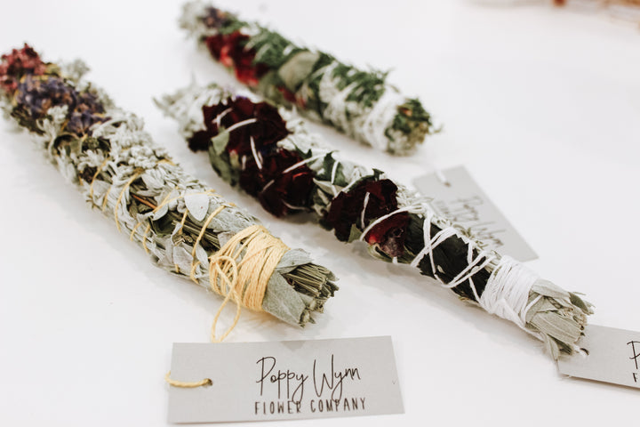 Everything You Need to Know About Smudging
