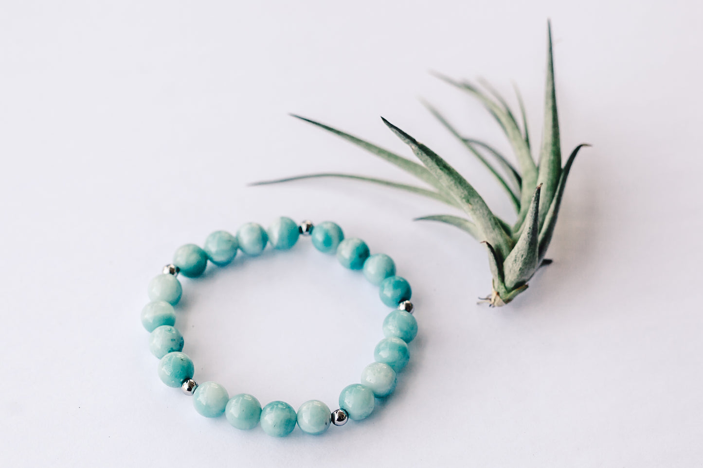 Bracelet + Essential Oil Box - Mala & Me