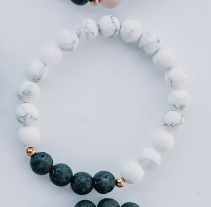 Bracelet + Essential Oil Box - Mala & Me